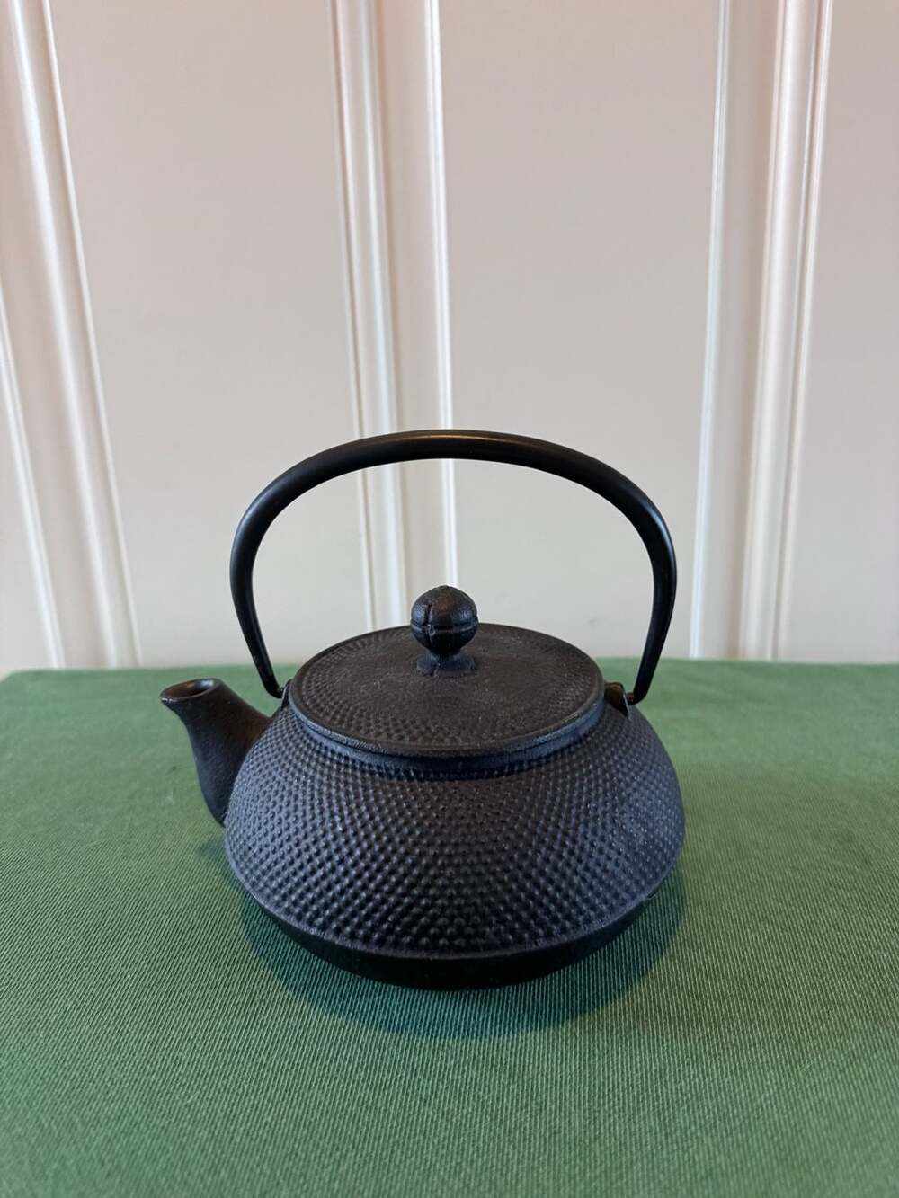 Vintage Japanese Cast Iron Tetsubin Hobnail Teapot Made In Japan
